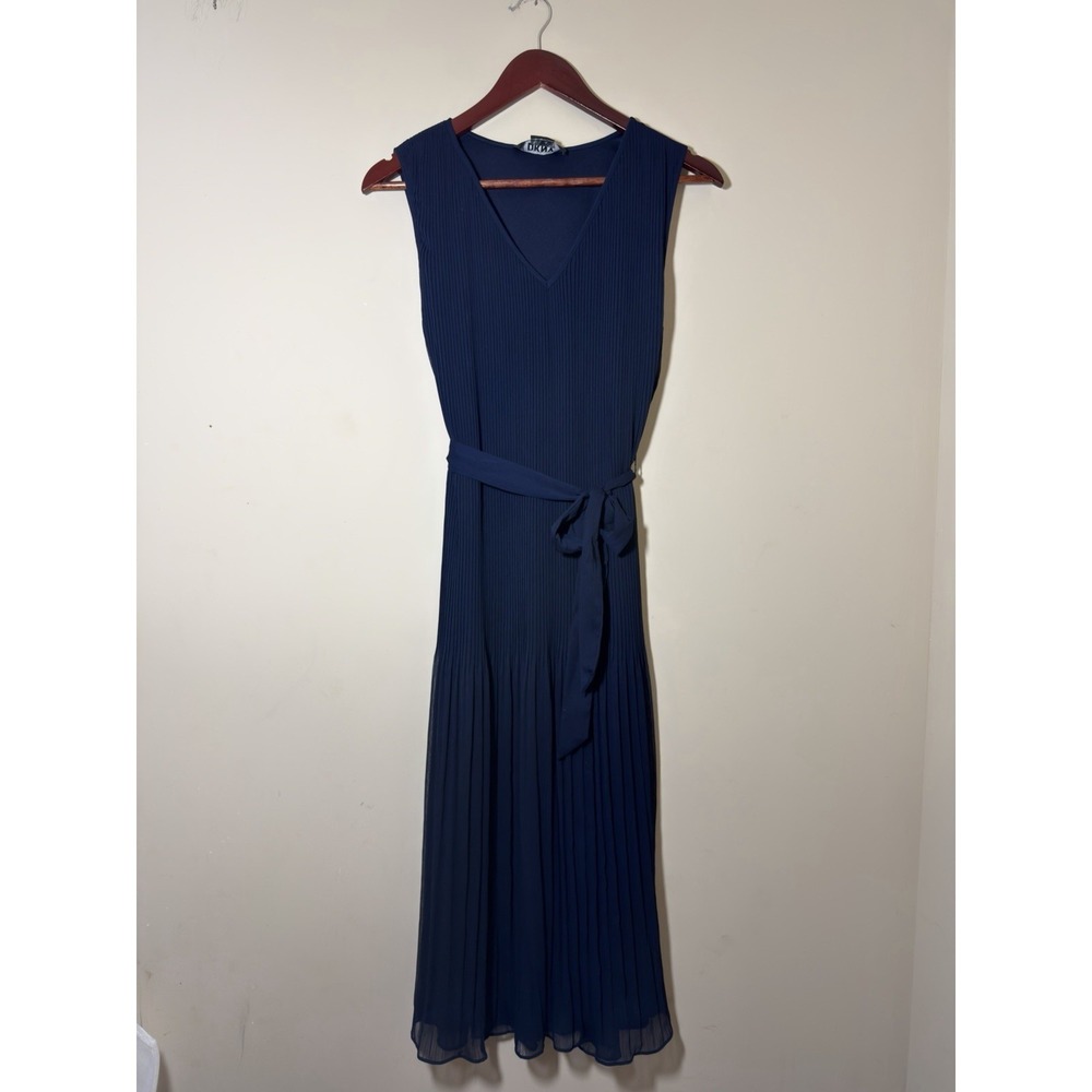 NWT Navy DKNY Drop Waist Dress Pleated Sleeveless Size 6